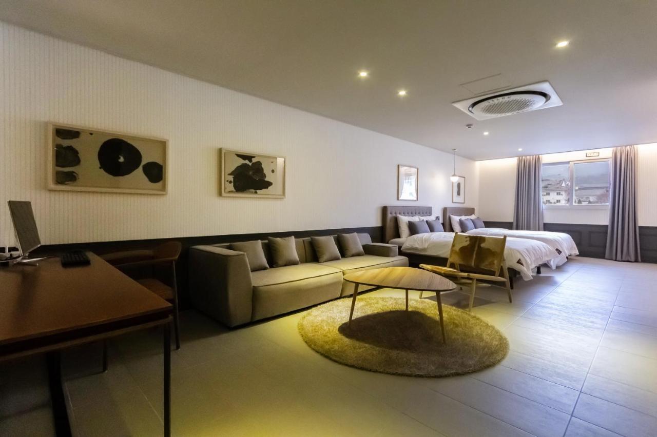 Brown Dot Hotel Gyeongju Exterior foto